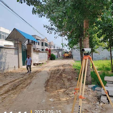 古固寨镇古南街村开展乡村建设实施“三通一规范工程”，提升五星支部创建实效