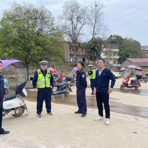 遵守交通法规，关爱生命旅程——王桥中学开展校园交通安全专项整治
