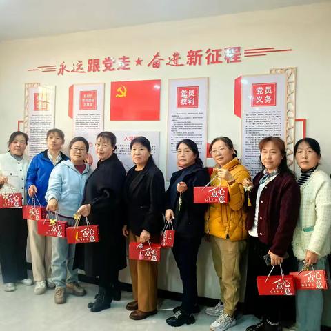 财富守护与非遗传承的完美邂逅-三矿支行联合虎尾沟社区开展“财富守护·锦绣传承”主题活动