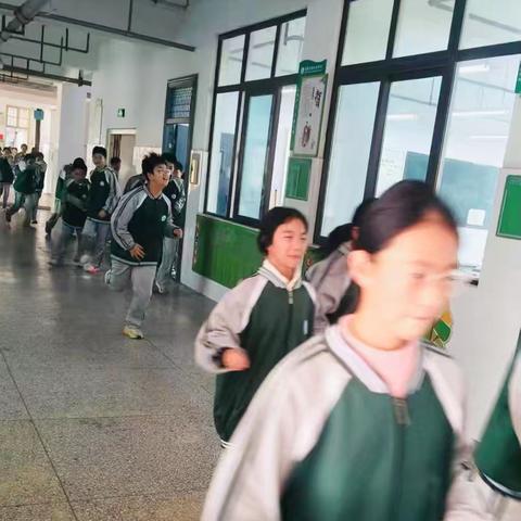 以 “演” 筑防，以 “练” 强安
