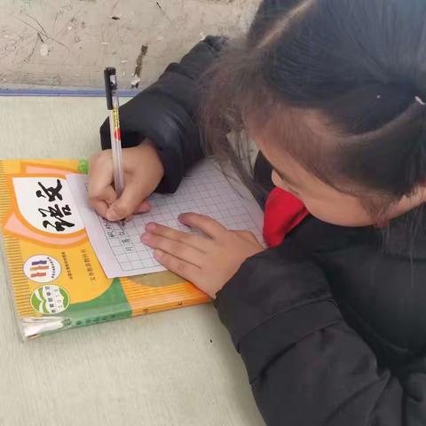 汉字传承，书写未来力量