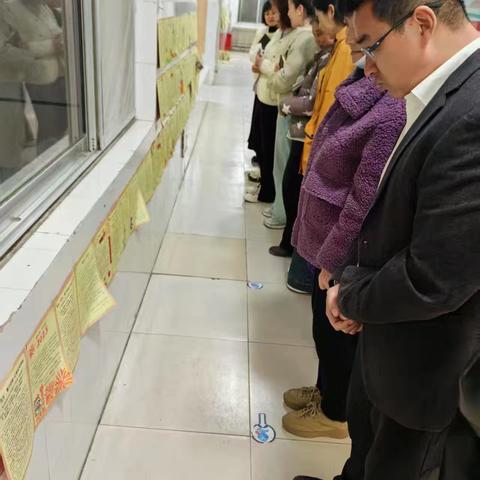 同心同行，共育新苗——一年级组家长会