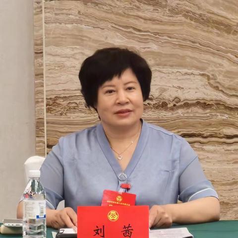 乾县妇女代表热议咸阳市妇女第八次代表大会①