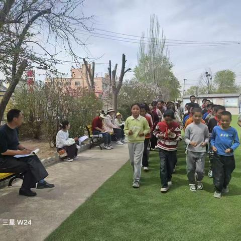 聚焦多元学科 共探教学新径 ——群科镇园艺场小学开展了骨干教师示范课教研活动
