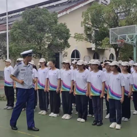 【简篇】实验中学七（15）班邱弋宵之习惯养成教育