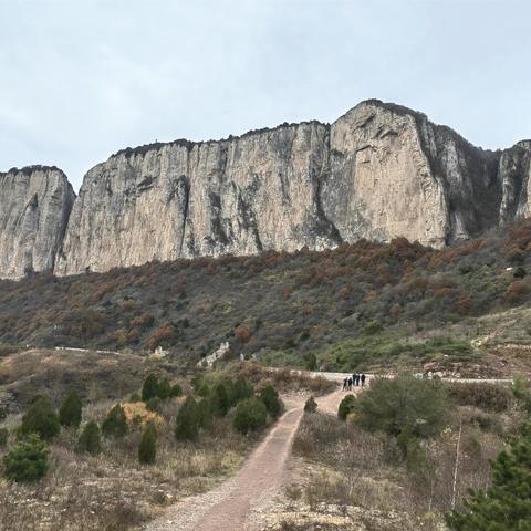 观板山风光    赏西地美食