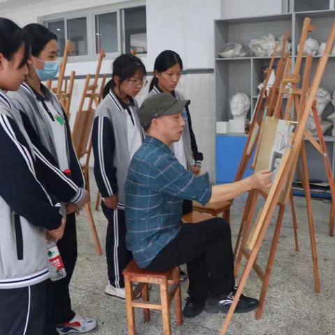 城关中学携崇仁镇中、广利学校开展线下学社交流活动