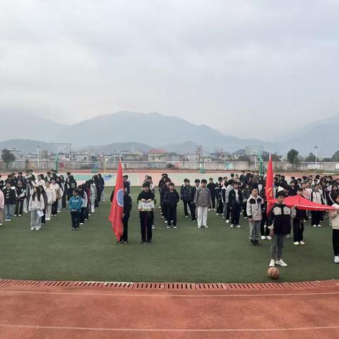 扬体育精神，展青春风采——记紫溪中学第32届运动会
