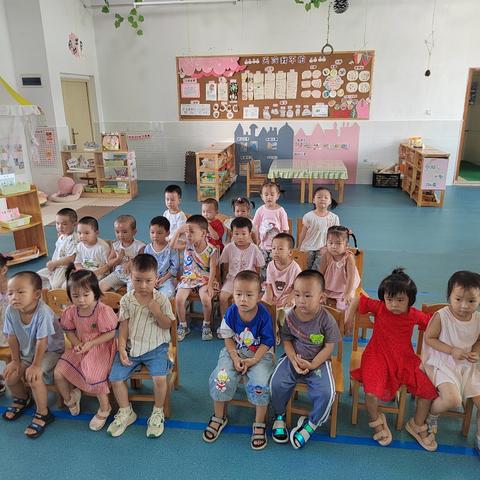 社迳乡幼儿园小一班第一周生活记录