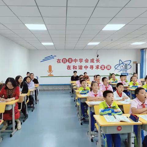 教育好景君须记，最是切磋琢磨时——文昌市龙楼中心小学英语公开课