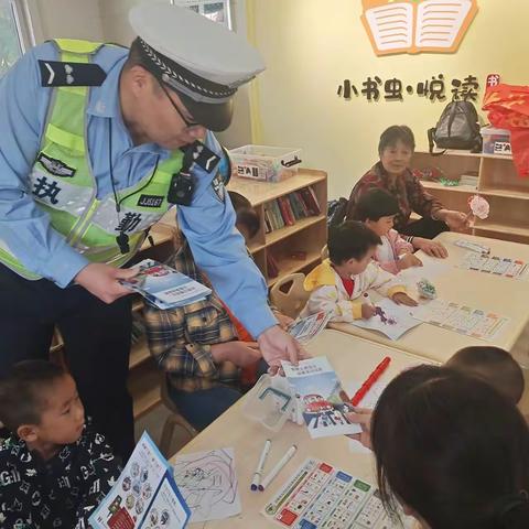 【城市管理进社区】东风街道七里堡南北社区开展城市管理进社区宣传活动