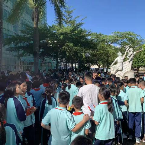 多部门联动筑牢校园防毒墙！加来镇禁毒宣传走进中心小学