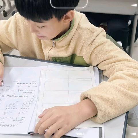 六年二班住校学生反馈单