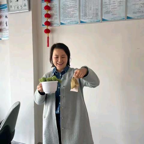 春风如你 熠熠芳华