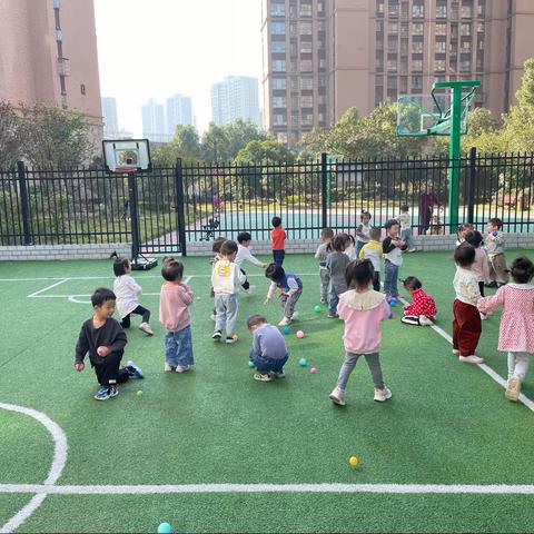 🌈遇见·美好的开始✌----珑城公办幼儿园小二班