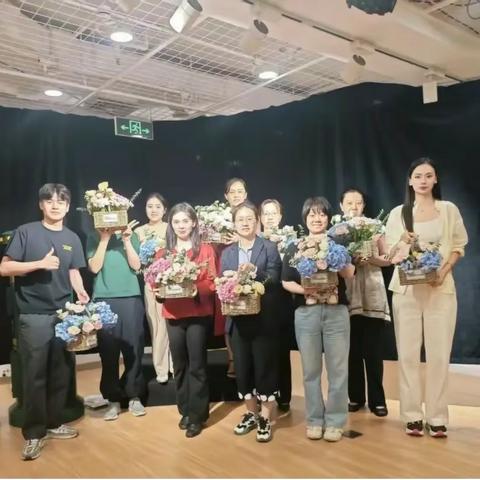 巧手生花点亮夏日好心情