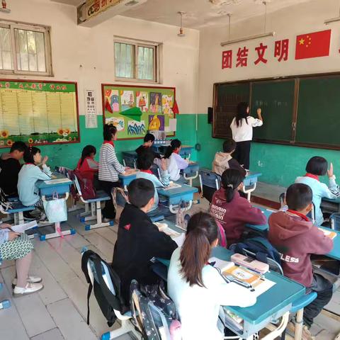 和政县教科局领导对陈家集学区上王家小学2025年春季学期教学工作考核纪实