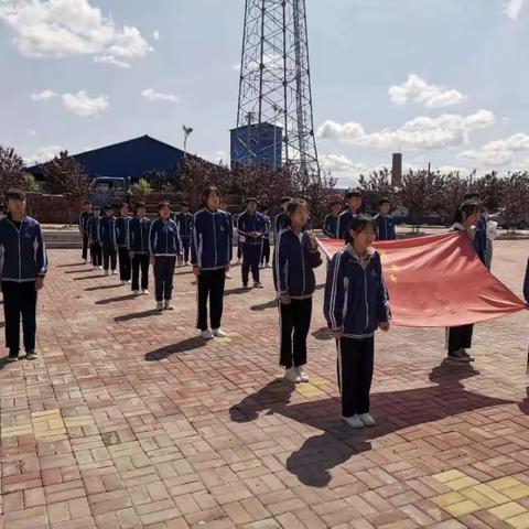 三年坚守浇灌志愿，一朝奋起书写韶华