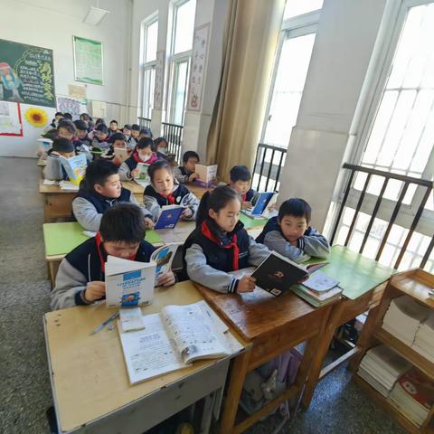 讲民间故事   享文学之乐 沛县新城实验小学五（7）班《欧洲民间故事》读书交流汇报