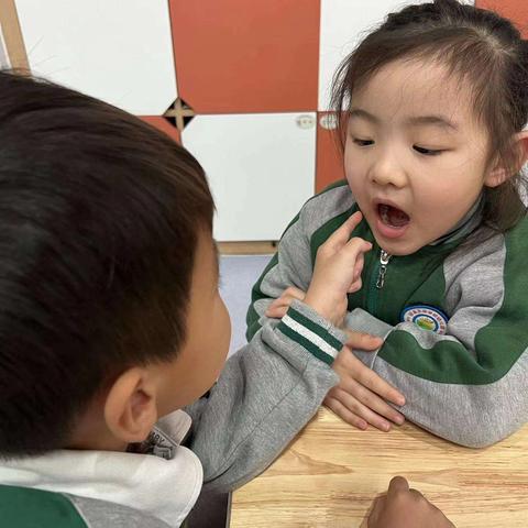 “牙”你好呀——冠县东街学校幼儿园大班保健课程故事