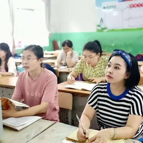 雁以群飞  师以研行  启以新程   --------龙湖镇2023年秋季学期新课标全员培训暨课例研讨学习活动