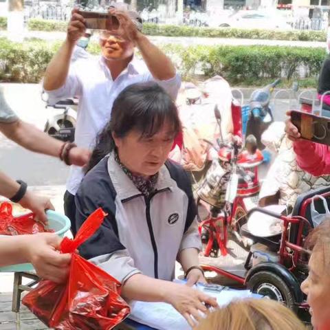 残健融合粽飘香，喜迎端午传真情