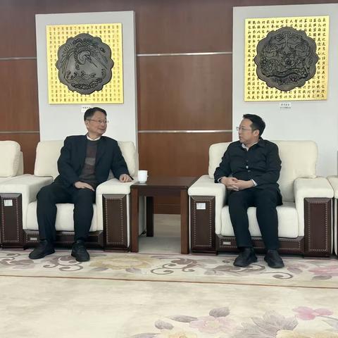 分行周毅平行长走访镇江经济开发区人民法院