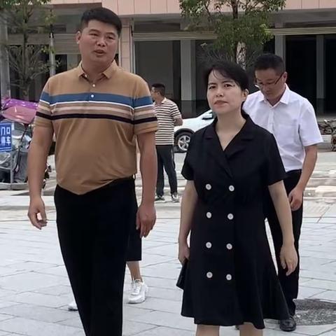 殷殷关切重安全    调研指导拓思路 ——林副县长莅临第八实验小学检查指导秋季开学工作