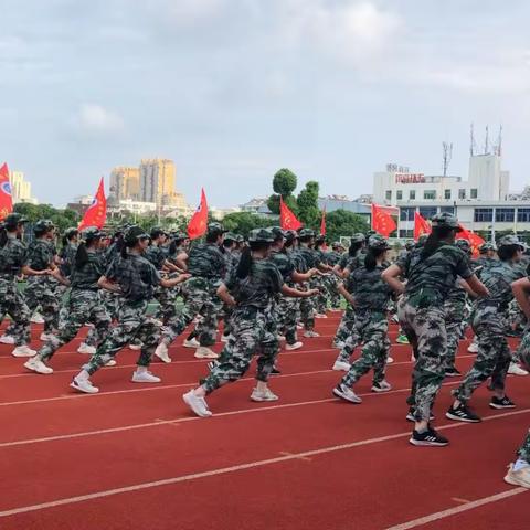 以军训之名，赴青春之约——浙鳌高级中学高一7班第四天军训纪实