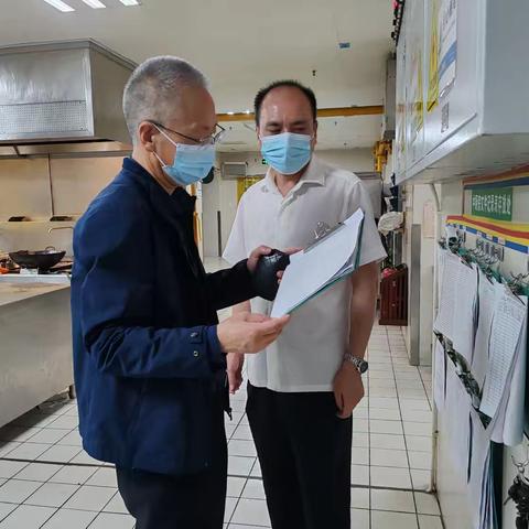 省市场监管局赴三亚对亚沙会接待酒店开展食品安全检查