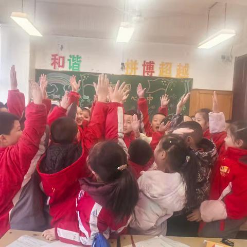 二（6）班：阳光下的成长与梦想