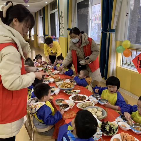 迎新年，吃大席，五原路社区托育机构年味浓