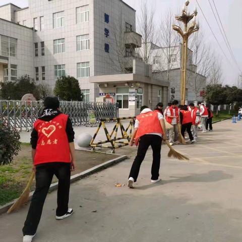 三月春风暖校园 雷锋精神永相传 ——东双河镇中心学校学雷锋主题活动