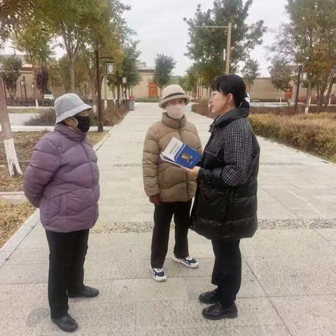 武威分行营业室开展反洗钱宣传活动