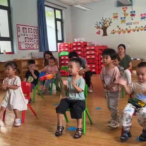 西卫幼儿园宝宝班九月份总结