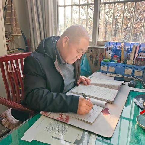 郭里镇教育系统年度榜样人物展播之——郭里镇王屈小学韩领昌