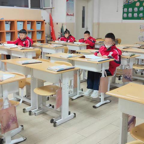 早起勤耕，收获满盈。