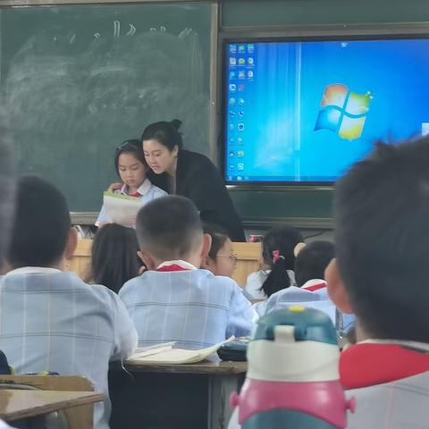 第二周值得表扬的学生