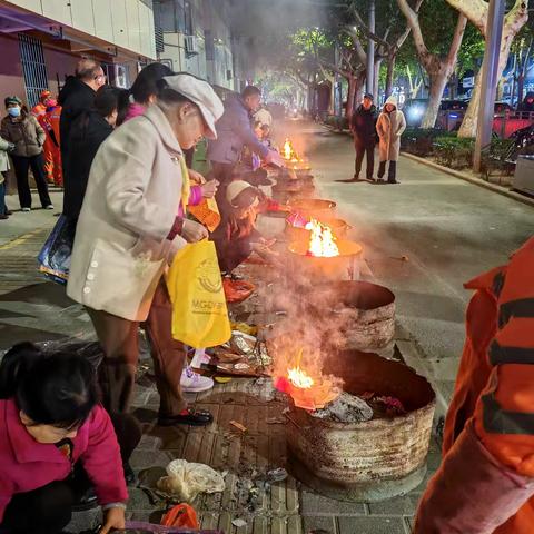 记录母亲离开三年的祭奠活动