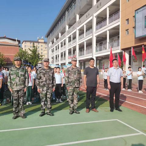 新起点    新征程   新辉煌                  ——卢氏县实验小学六年级学生习惯养成教育暨家长会纪实