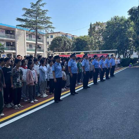 禁毒宣传进校园 护航青春助成长——会盟 一中禁毒进校园