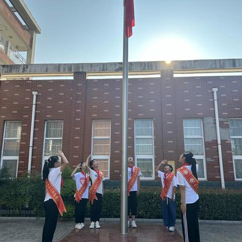 “队列队形展风采 英姿飒爽恰少年”——薛店镇民盟烛光小学2023-2024学年队列队形汇演