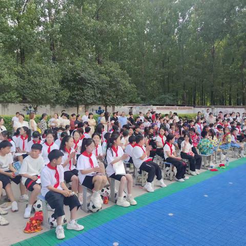 童心飞扬展风采 梦想启航向未来——洛宁县涧口乡高湾小学举办校园开放日暨“六一”汇演活动
