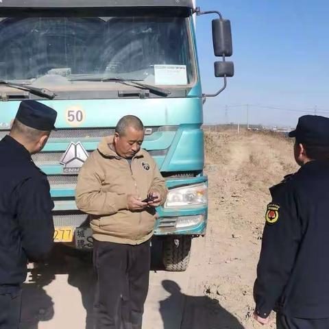 【商河城管】渣土车辆严管控 扬尘治理不松懈