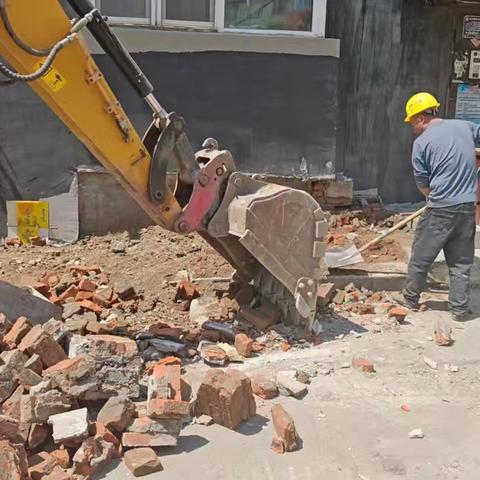 拆违治乱不停歇 老旧小区焕新颜—— 通天街道老旧小区改造前期拆除违法建设