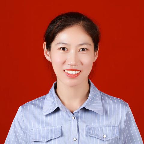 策马扬鞭正当时，矢志笃行立芳华——张琳琳