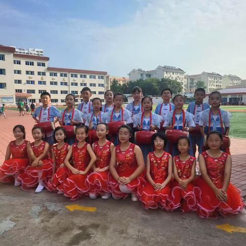 桃李满园，不忘师恩——和安里小学教师节欢迎仪式剪影