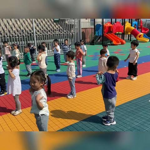 恒吉利幼儿园9月份小三班一周总结