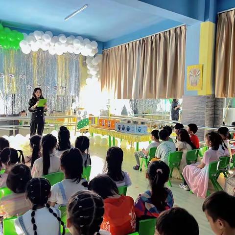 星星幼儿园绿色教师节倡议书