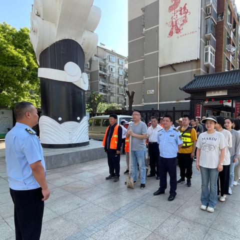 携手共治焕新貌  齐心护绿美家园